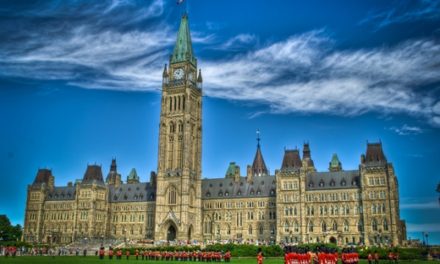 加东海洋省十天精华游 -多伦多YYZ机场送机（多伦多-魁北克-爱德华王子岛-夏洛特城-蒙特利尔-渥太华-千岛湖-尼亚加拉大瀑布）